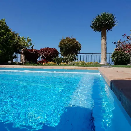 Villa Strelitzia